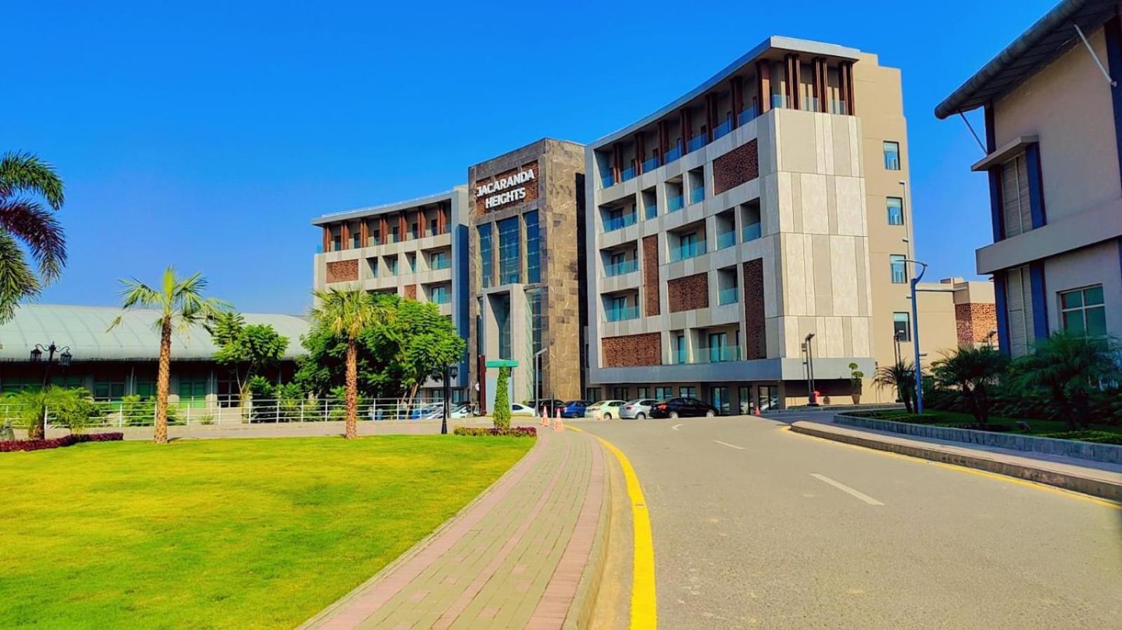 Jacaranda Heights Hotel Islamabad Bagian luar foto
